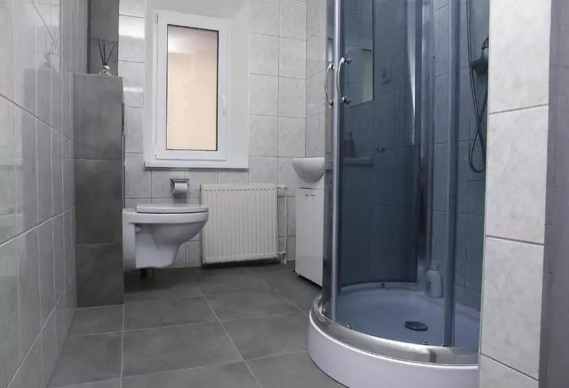 Hostel Grono