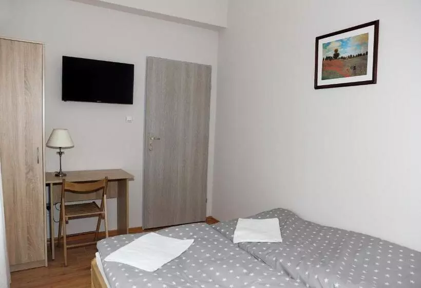 Hostel Grono