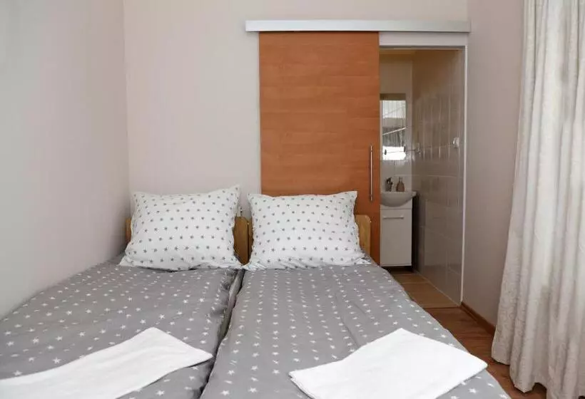 Hostel Grono