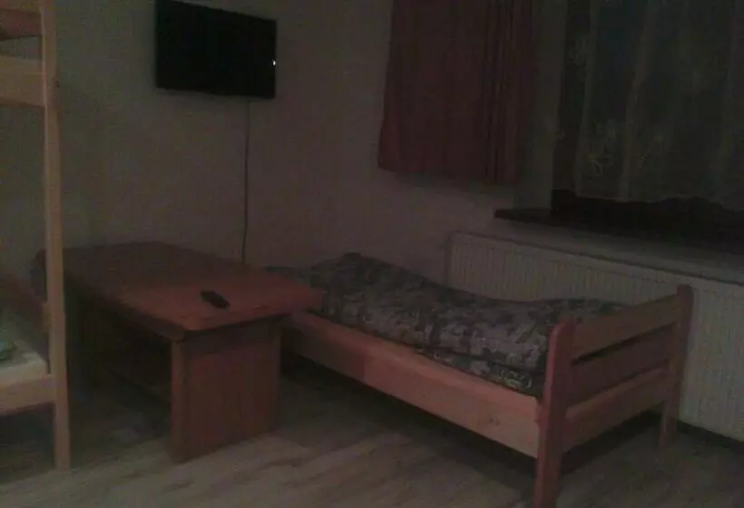 Retkeilymaja Pokoje Typu Studio Sosnowiec
