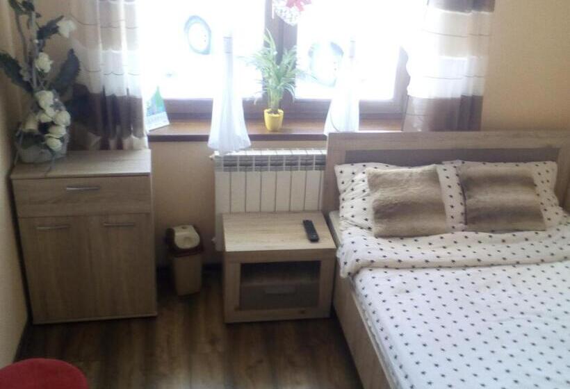 فندق Domki I Pokoje U Ilony