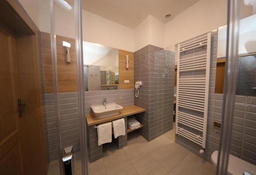 酒店 Karczma Szelągówka