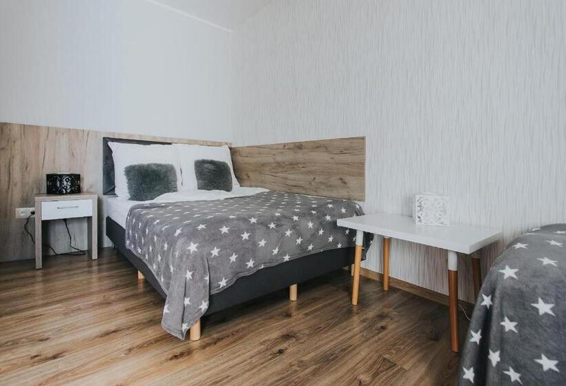 בית מלון כפרי Majerzanka