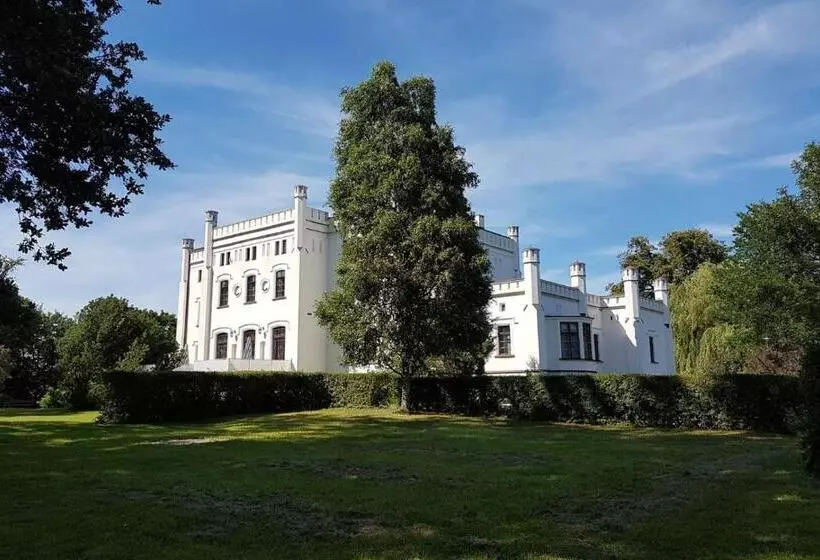 Hotelli Pałac Bałoszyce