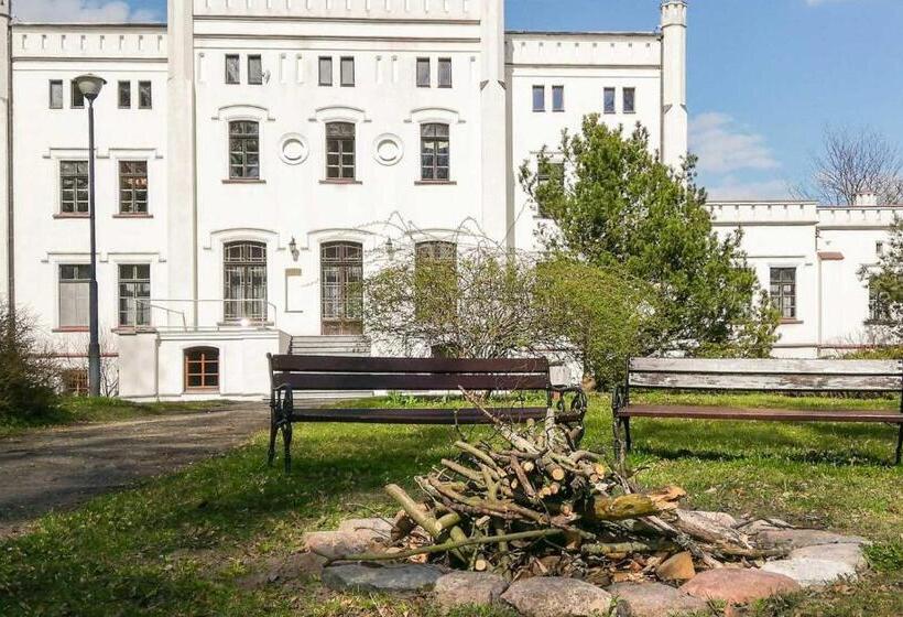فندق Pałac Bałoszyce