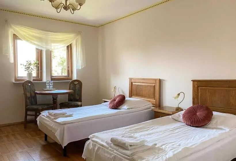 Hotelli Pałac Bałoszyce