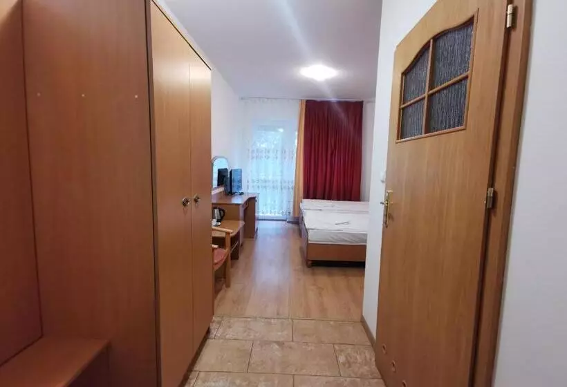 Hotelli Podkowa