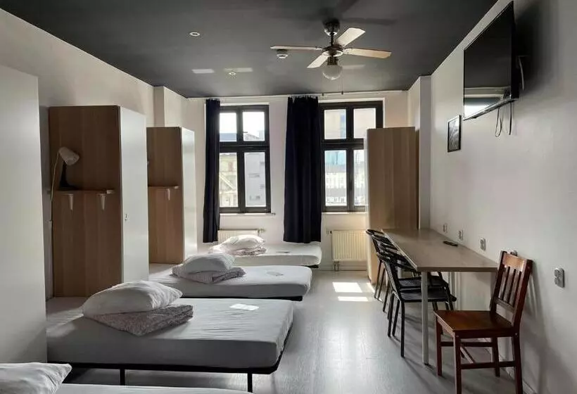 Hostelli Kamienica Rynek 7