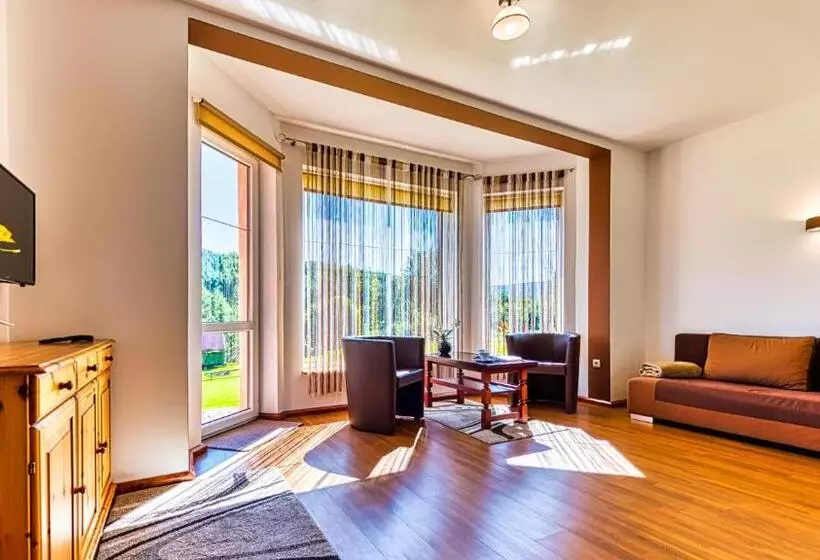 Hotelli Wydrza Przystań