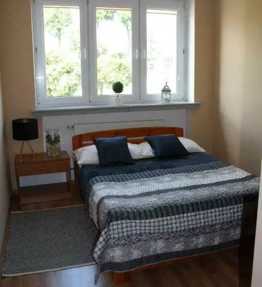 Luna Noclegi I Zakwaterowanie