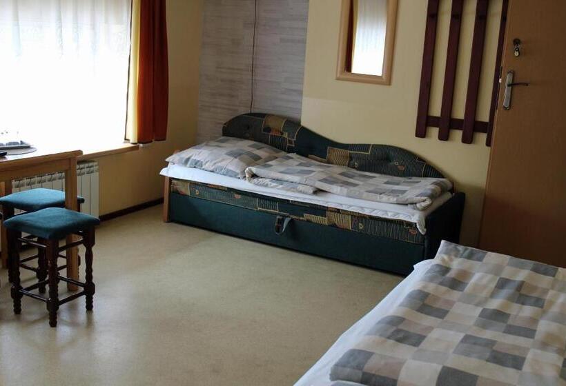 فندق على الطريق Bar Malwa