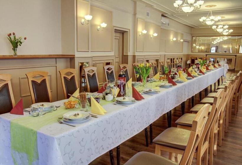 بنسيون Karet Obiekt Hotelowy