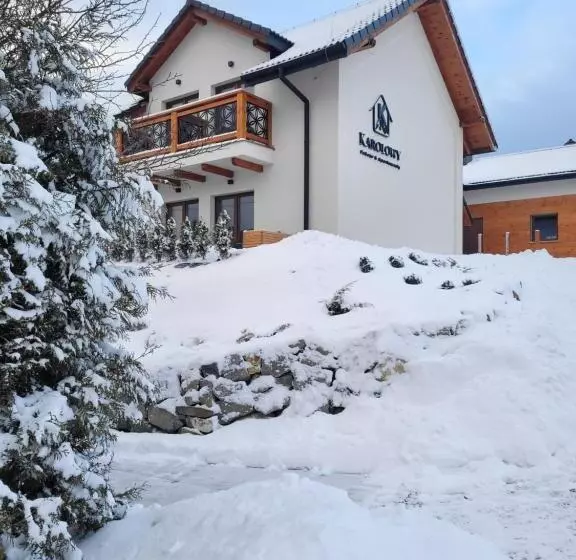 ペンション Karolowy Pokoje&apartamenty