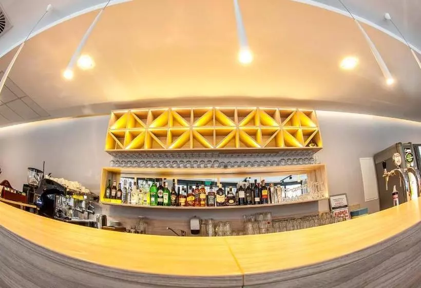 پانسیون Restauracja Park Szwajcaria