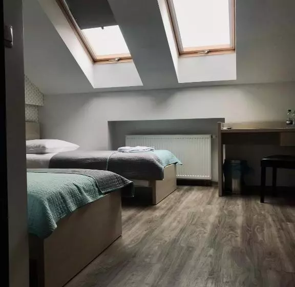 پانسیون Restauracja Park Szwajcaria