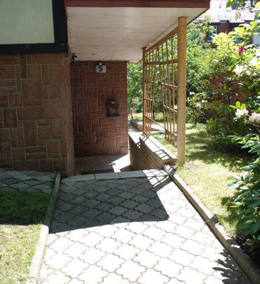 פנסיון Willa Anna