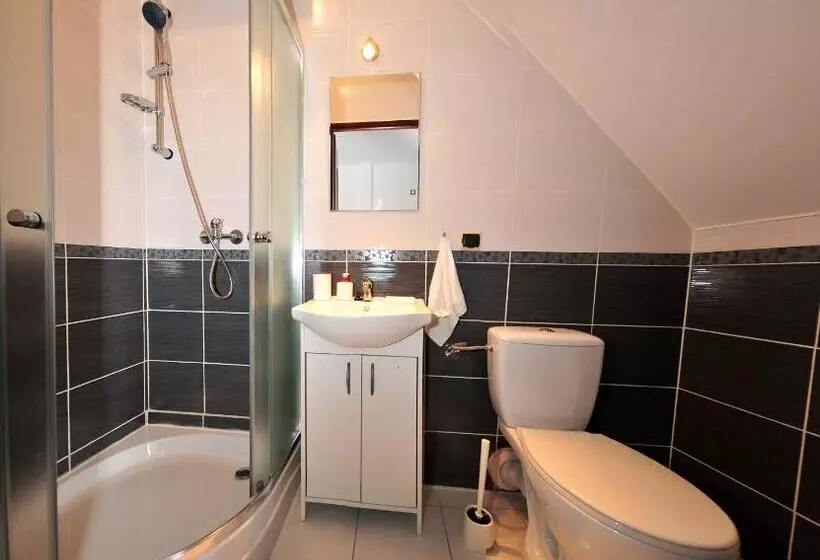 Majatalo Willa Kamilówka