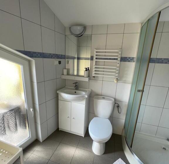 פנסיון Willa Mira 200 Metrów Od Morza