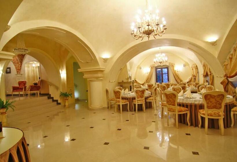 منتجع Dwór Dębowiec I