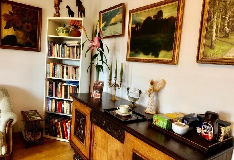 هاستل Kamienica Biała