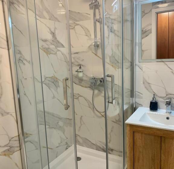 هاستل Kamienica Biała