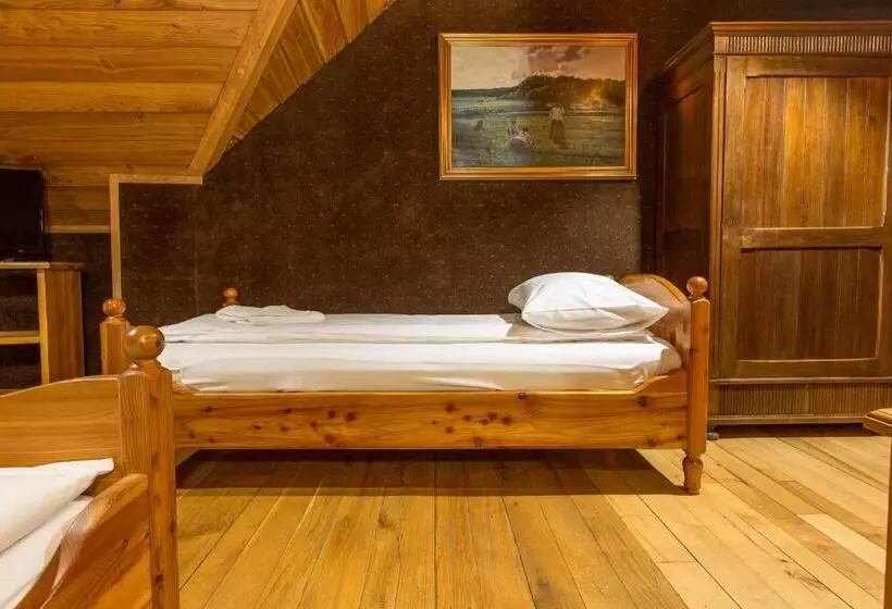 Retkeilymaja Krakowiacy I Górale