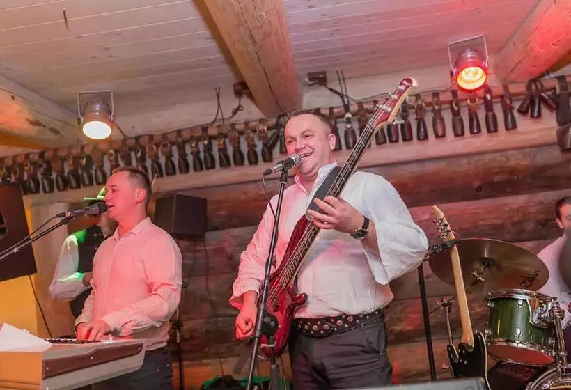 Retkeilymaja Krakowiacy I Górale