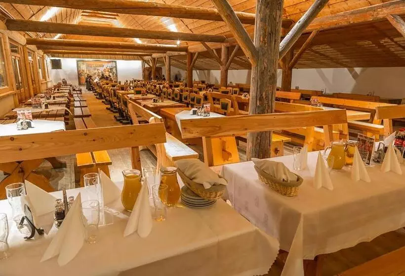 Retkeilymaja Krakowiacy I Górale