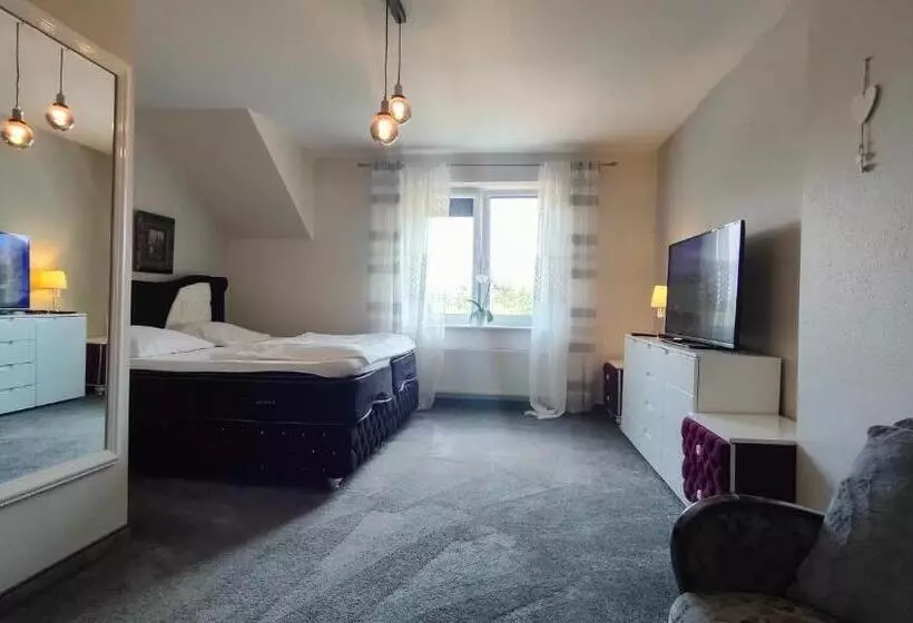 Retkeilymaja Noclegi U Maxa