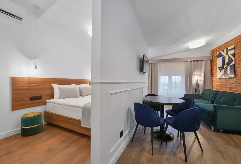 Aparthotel Krzywa Kamienica