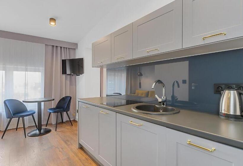 Aparthotel Krzywa Kamienica