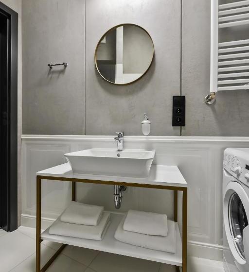 Aparthotel Krzywa Kamienica