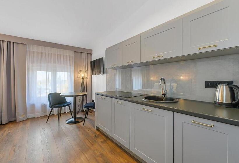 Aparthotel Krzywa Kamienica