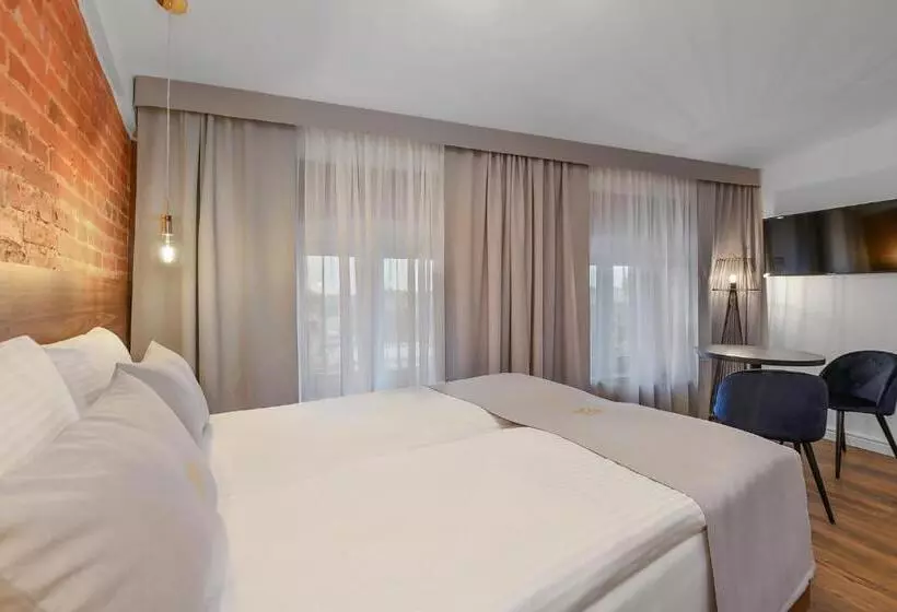 Aparthotel Krzywa Kamienica