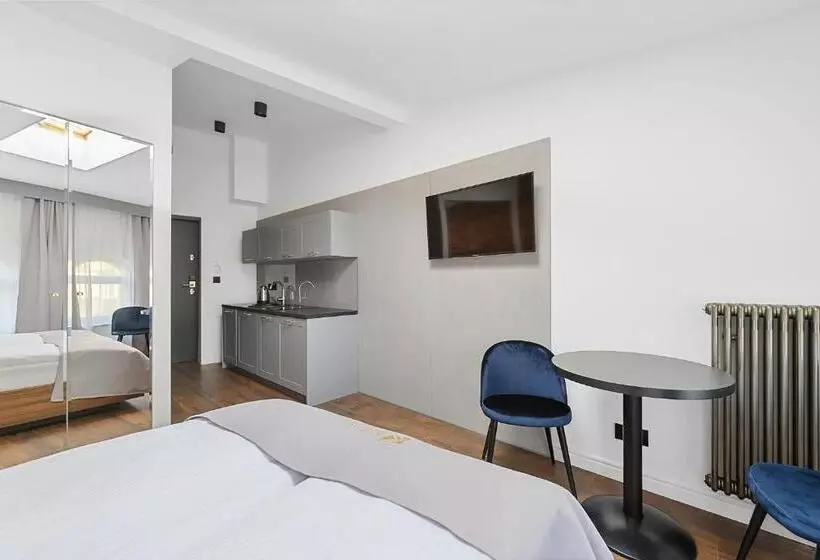 Aparthotel Krzywa Kamienica