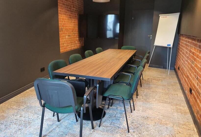 Aparthotel Krzywa Kamienica