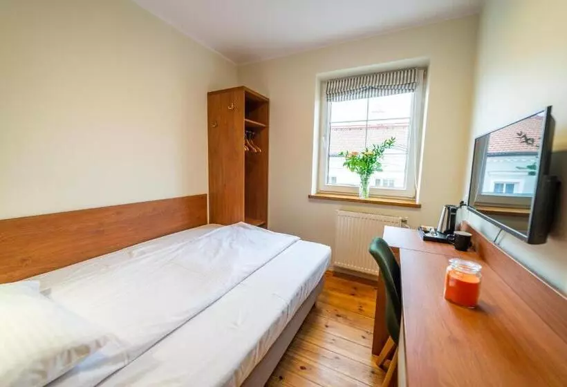 Aamiaismajoitus (B&B) Gościniec Król Sielaw