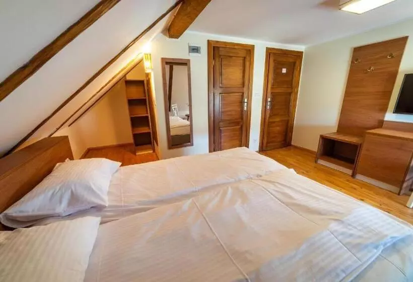 Aamiaismajoitus (B&B) Gościniec Król Sielaw