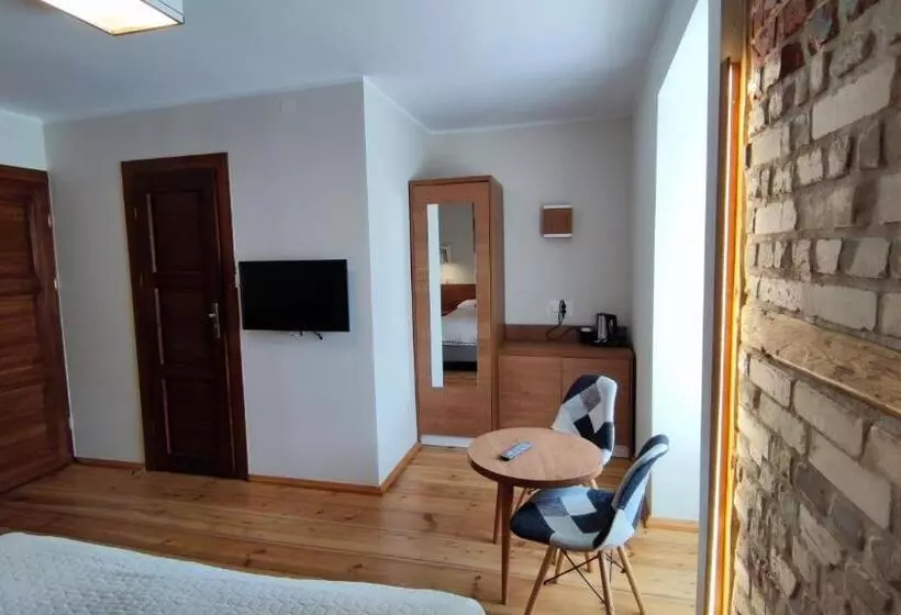 Aamiaismajoitus (B&B) Gościniec Król Sielaw