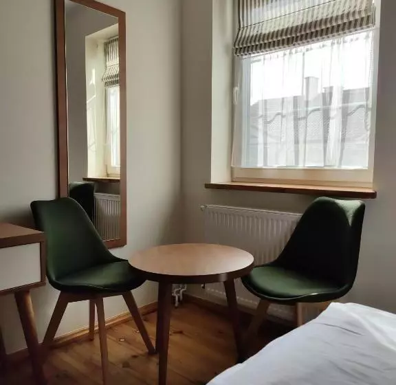 Aamiaismajoitus (B&B) Gościniec Król Sielaw