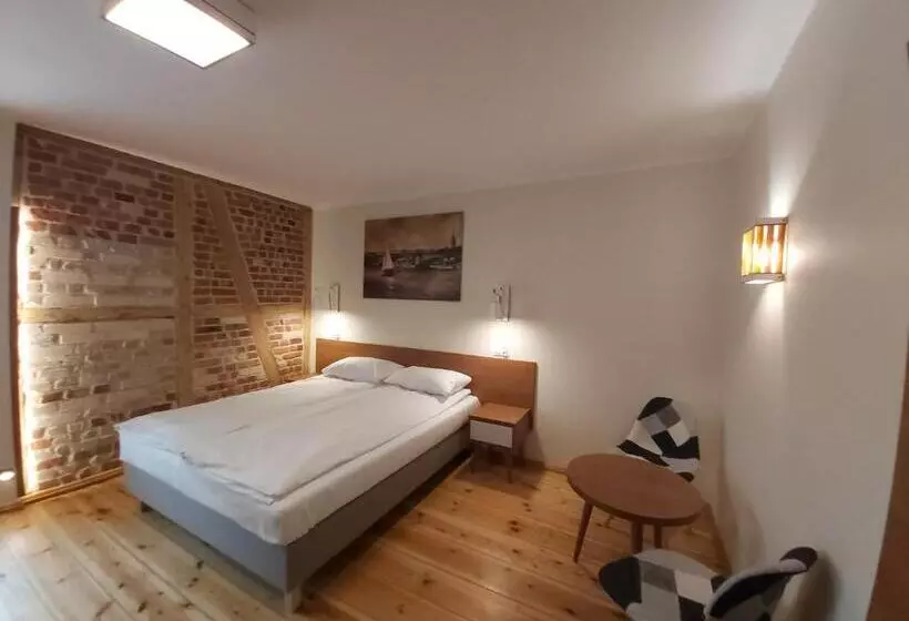 Aamiaismajoitus (B&B) Gościniec Król Sielaw