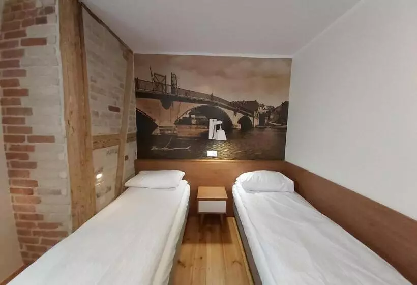 Aamiaismajoitus (B&B) Gościniec Król Sielaw