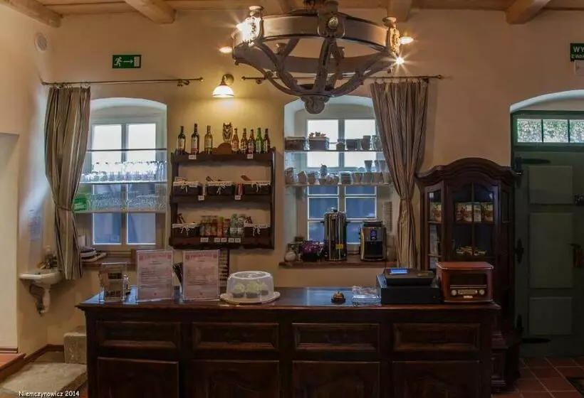 Aamiaismajoitus (B&B) Karczma Bełty