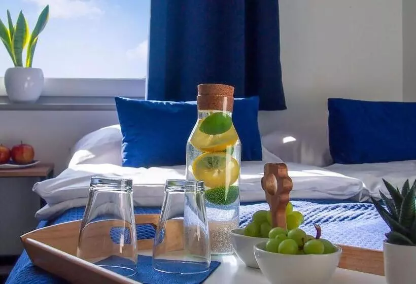 Aamiaismajoitus (B&B) Mile Gdansk Airport & Parking Długoterminowy