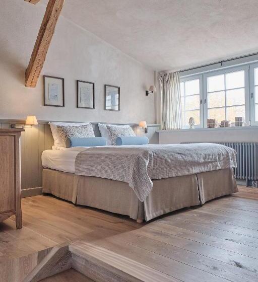 تختخواب و صبحانه Pałac Kamieniec