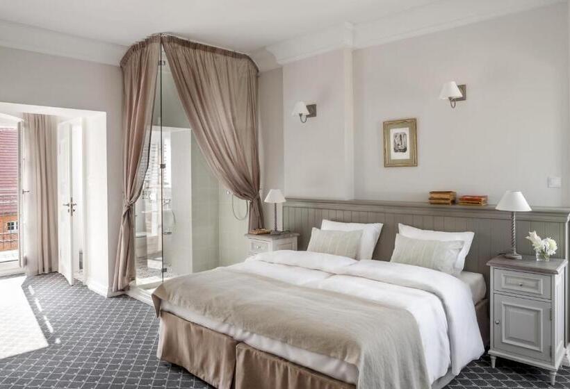 تختخواب و صبحانه Pałac Kamieniec