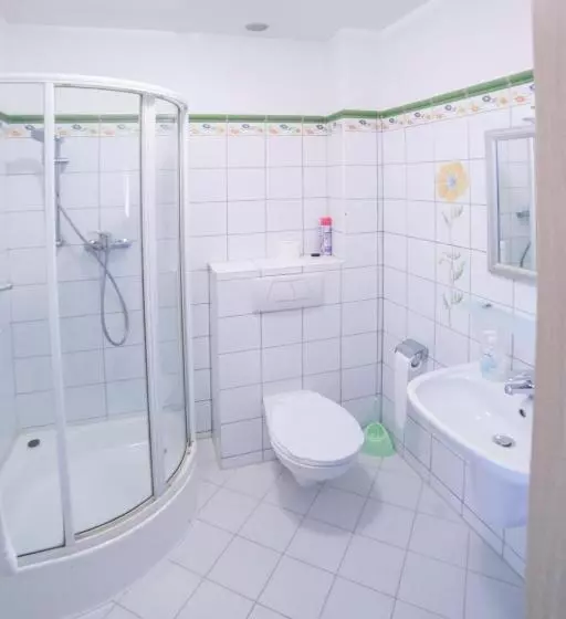 Aamiaismajoitus (B&B) Pensjonat Myśliwski