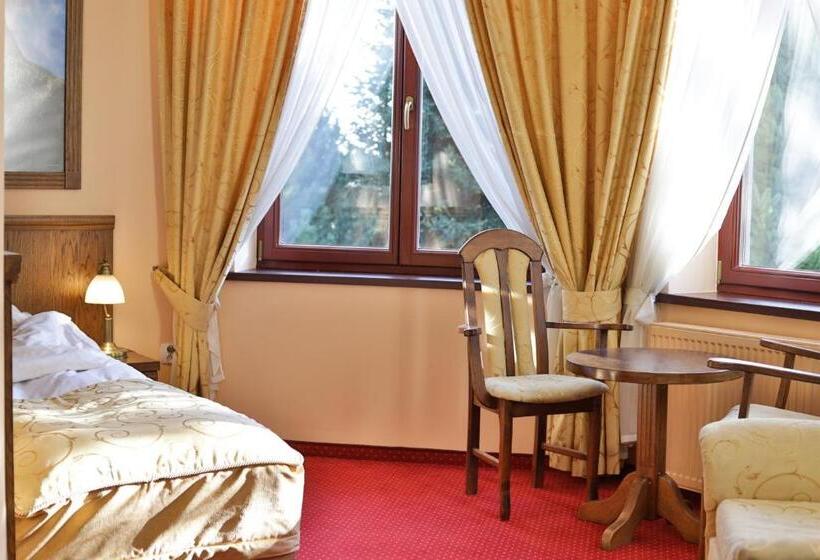 צימר Villa Bialka & Spa