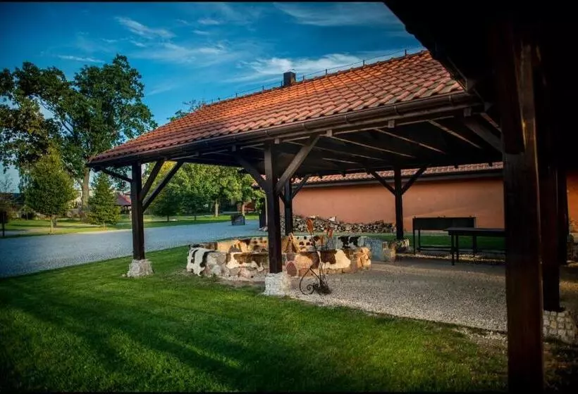 Aamiaismajoitus (B&B) Villa Natura