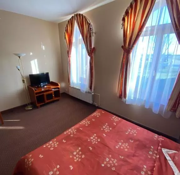 Aamiaismajoitus (B&B) Villa Natura